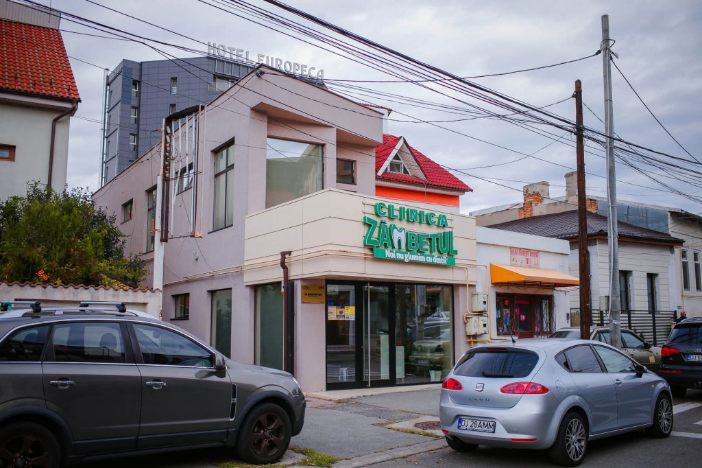 clinica_zambetul_craiova_exterior